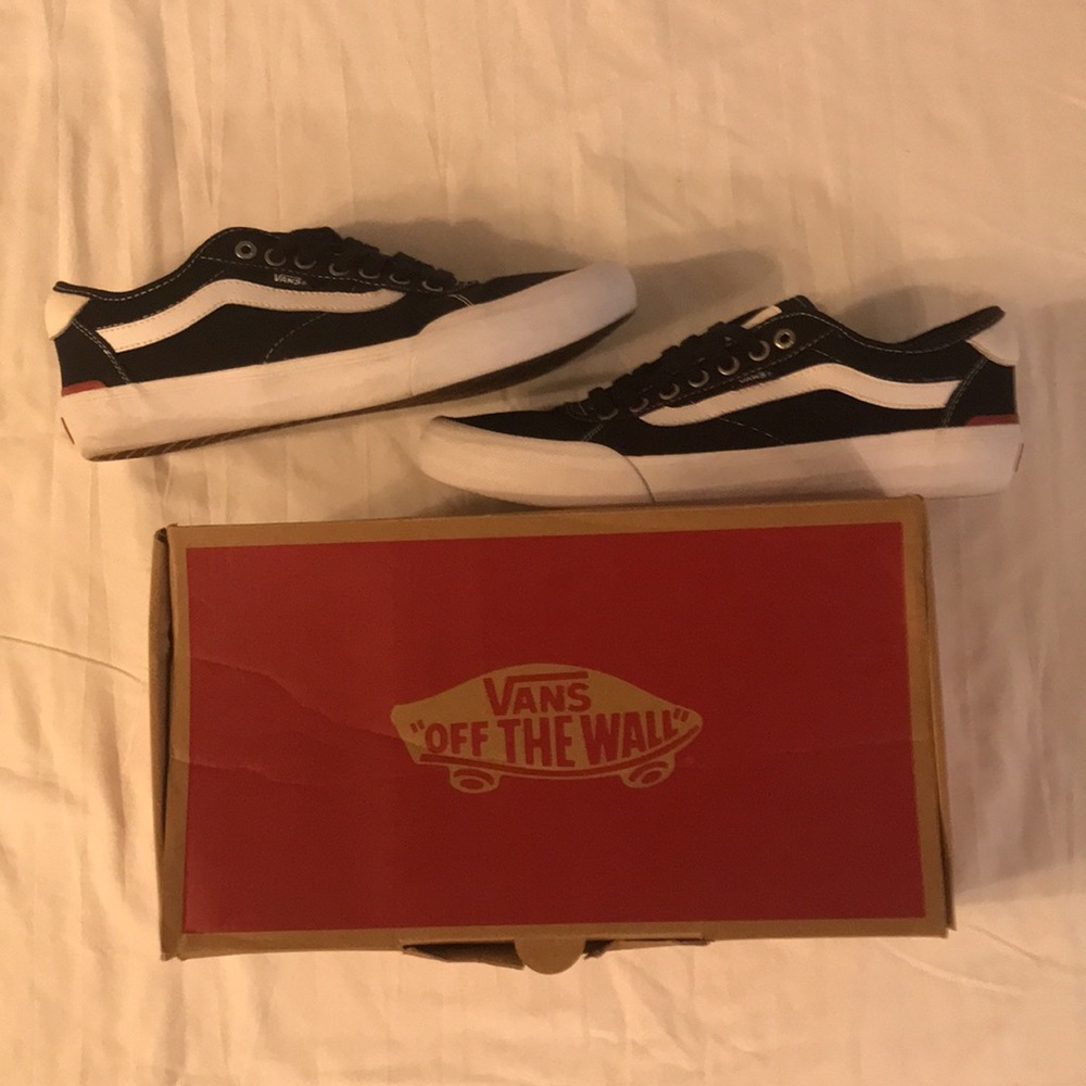 Vans Chima Pro 2 Canvas Shoes - Picture 3 of 9